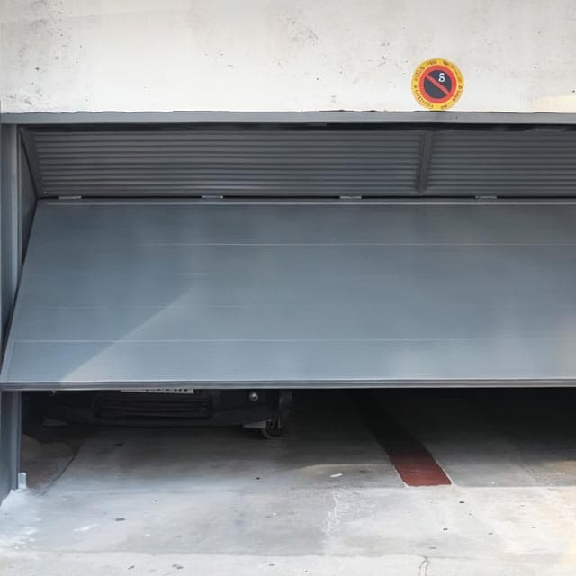 Fabricación de puertas automáticas en Vigo